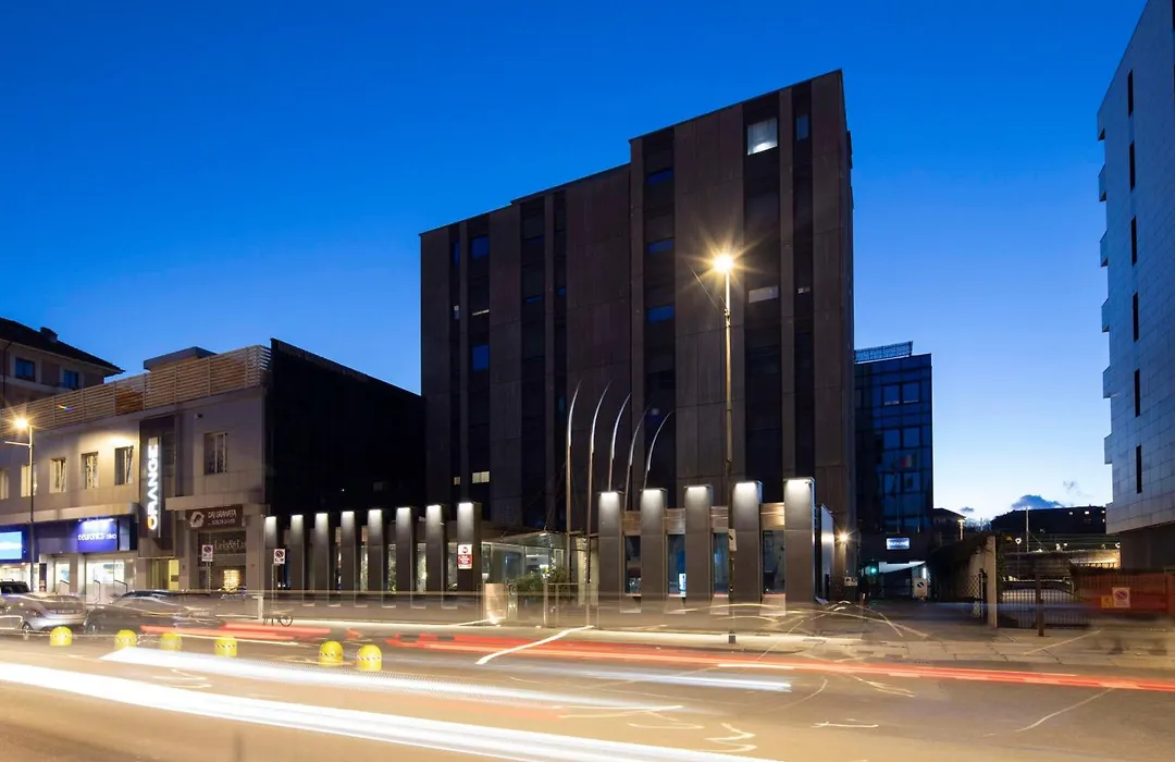 Best Western Plus Executive Hotel And Suites-1